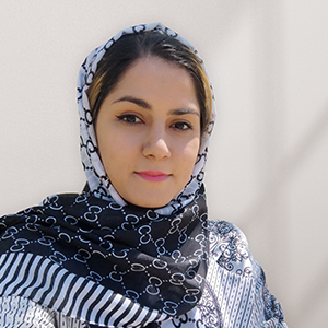 خانم علینقی - طراح وب سایت